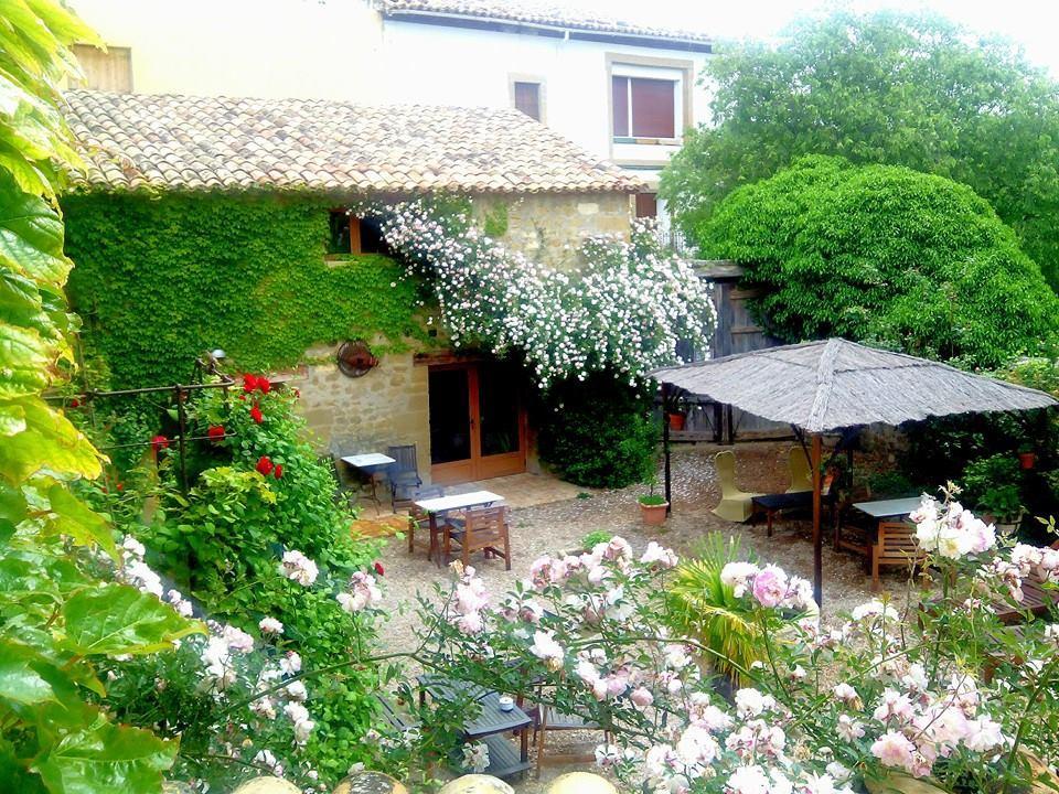 El Corral De Concilio Exterior foto